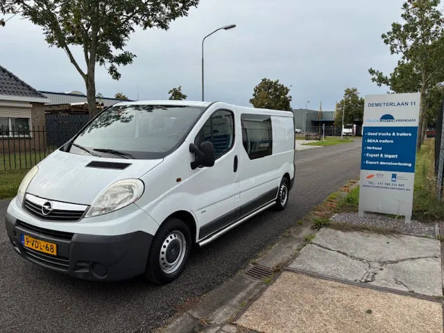 Opel Vivaro 2 2.0Cdti /84kW-E4 crew cab L2H1 - فان المدمجة, الشاحنات الصغيرة كابينة مزدوجة: صور 3 Opel Vivaro 2 2.0Cdti /84kW-E4 crew cab L2H1 - فان المدمجة, الشاحنات الصغيرة كابينة مزدوجة: صور 3