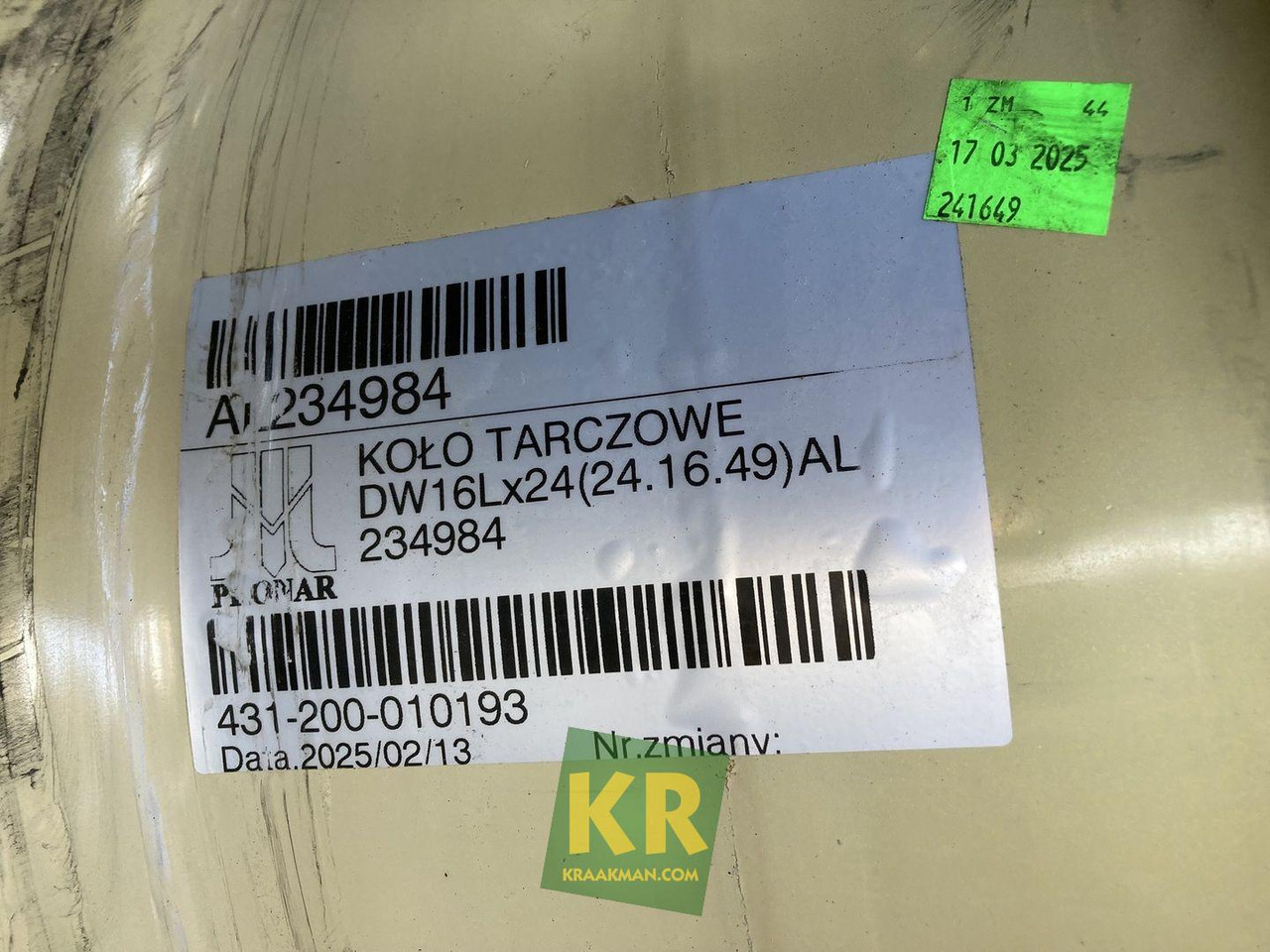 16 X 24 velg John Deere - الجنوط - الآلات والماكينات الزراعية: صور 4 16 X 24 velg John Deere - الجنوط - الآلات والماكينات الزراعية: صور 4