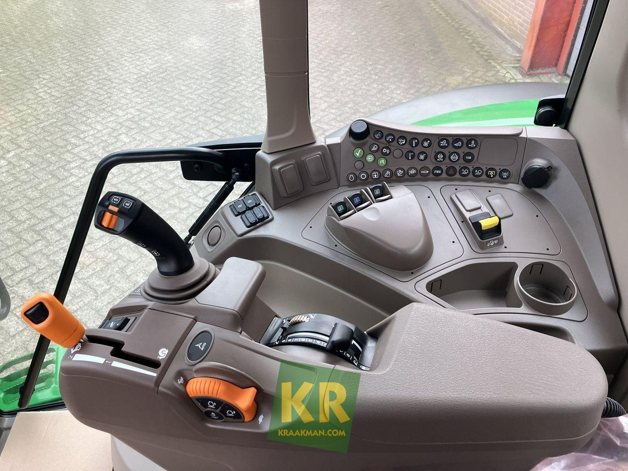 جديد جرار 6140M John Deere: صور 13