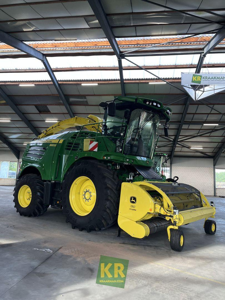 8600 John Deere - حصادة الأعلاف: صور 2 8600 John Deere - حصادة الأعلاف: صور 2