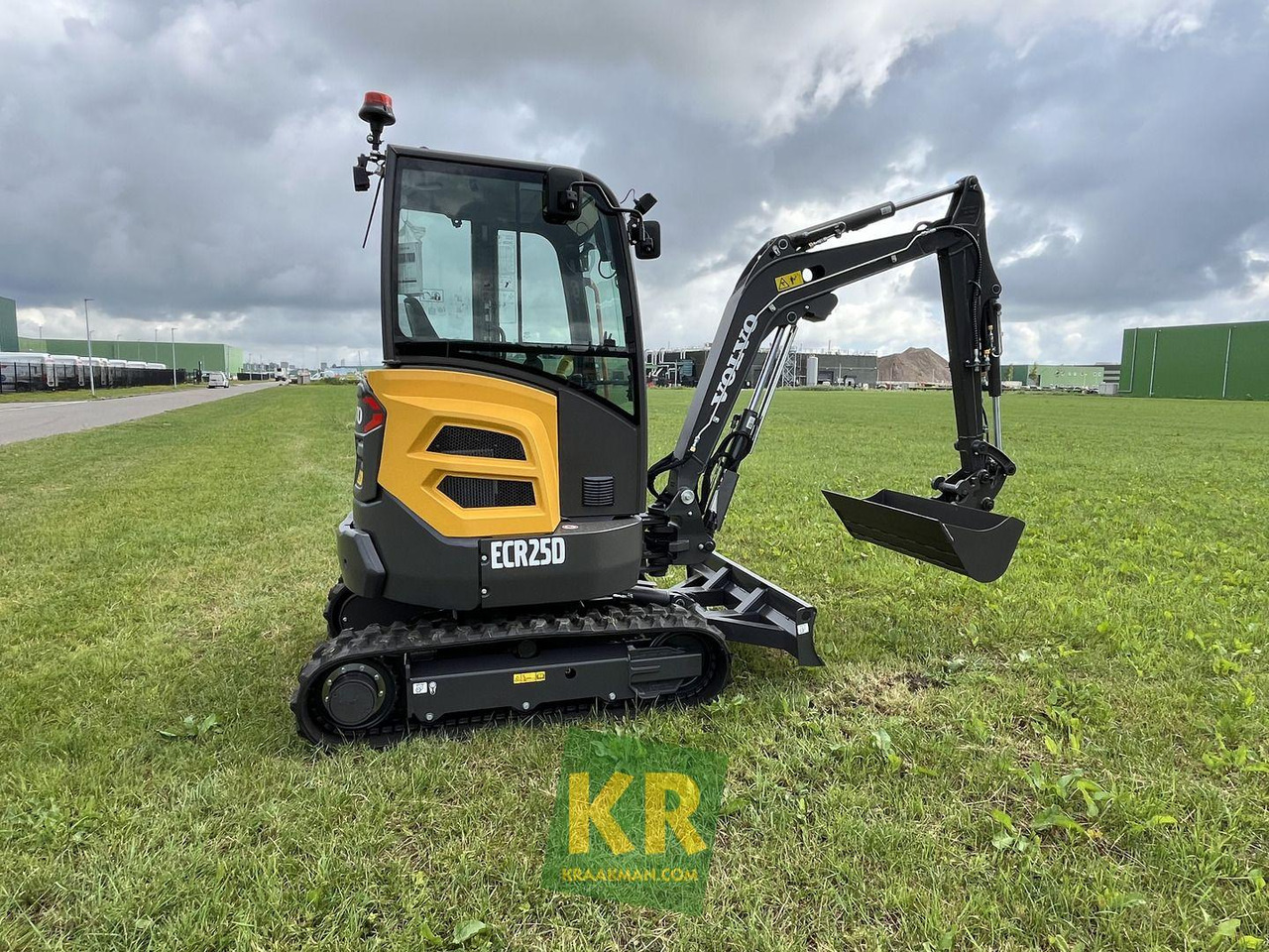 ECR 25 DFL Volvo - حفارة مصغرة: صور 5 ECR 25 DFL Volvo - حفارة مصغرة: صور 5