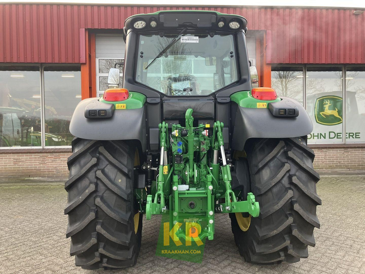 John Deere 6120M - جرار: صور 4 John Deere 6120M - جرار: صور 4