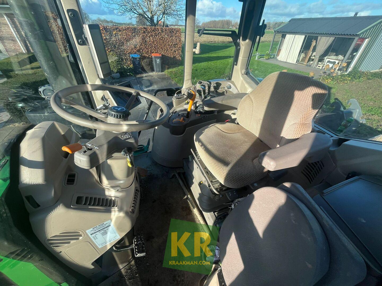 John Deere 6140M - جرار: صور 4 John Deere 6140M - جرار: صور 4