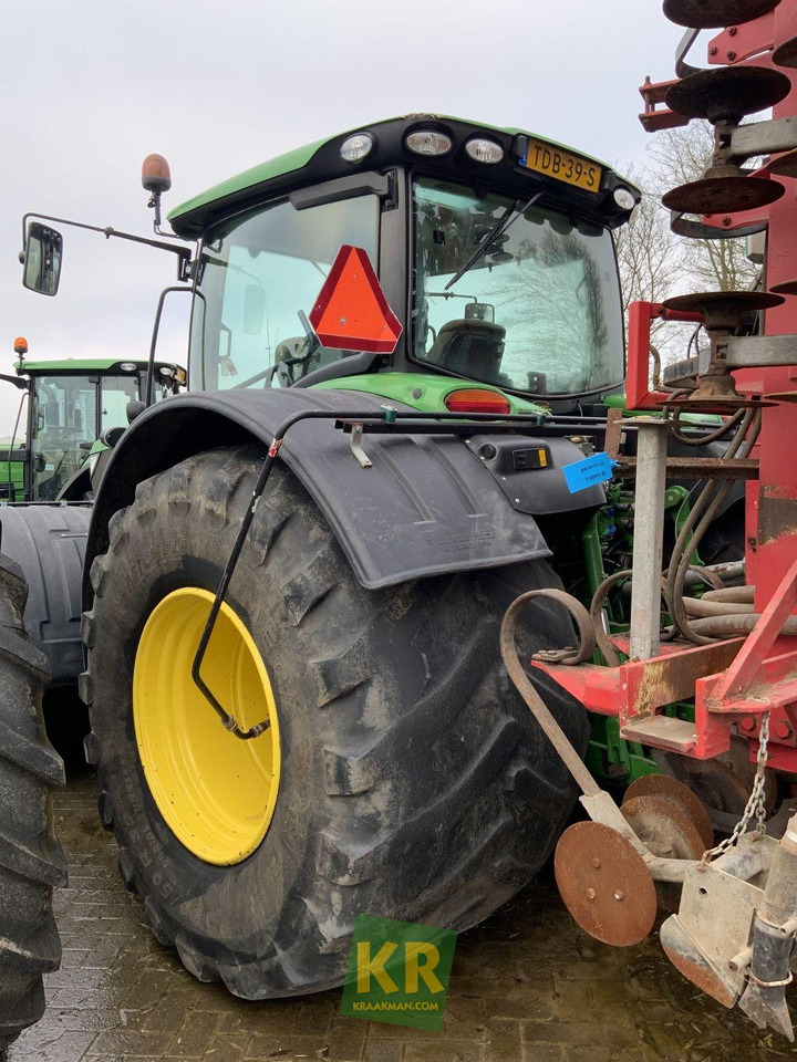 John Deere 6150R - جرار: صور 3 John Deere 6150R - جرار: صور 3