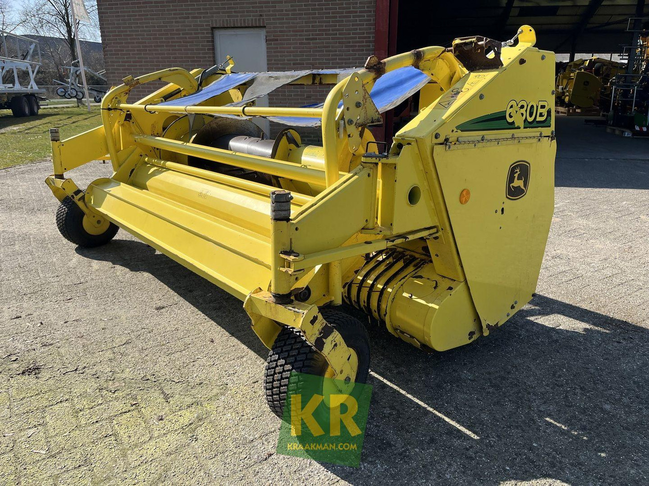 John Deere 630B - معدات حصادة الأعلاف: صور 1 John Deere 630B - معدات حصادة الأعلاف: صور 1