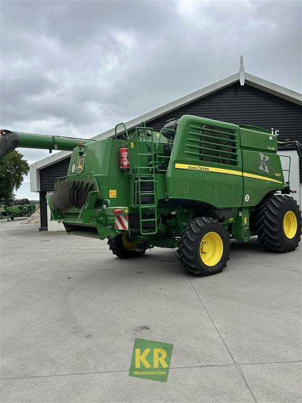 John Deere T660 - حصادة شاملة: صور 5 John Deere T660 - حصادة شاملة: صور 5