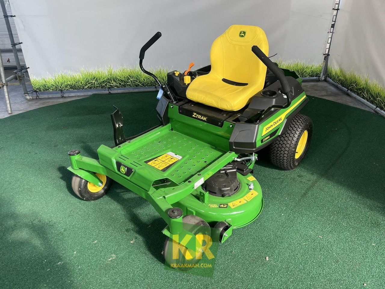 John Deere Z315E Zeroturn maaier  - جزازة المروج: صور 2 John Deere Z315E Zeroturn maaier  - جزازة المروج: صور 2