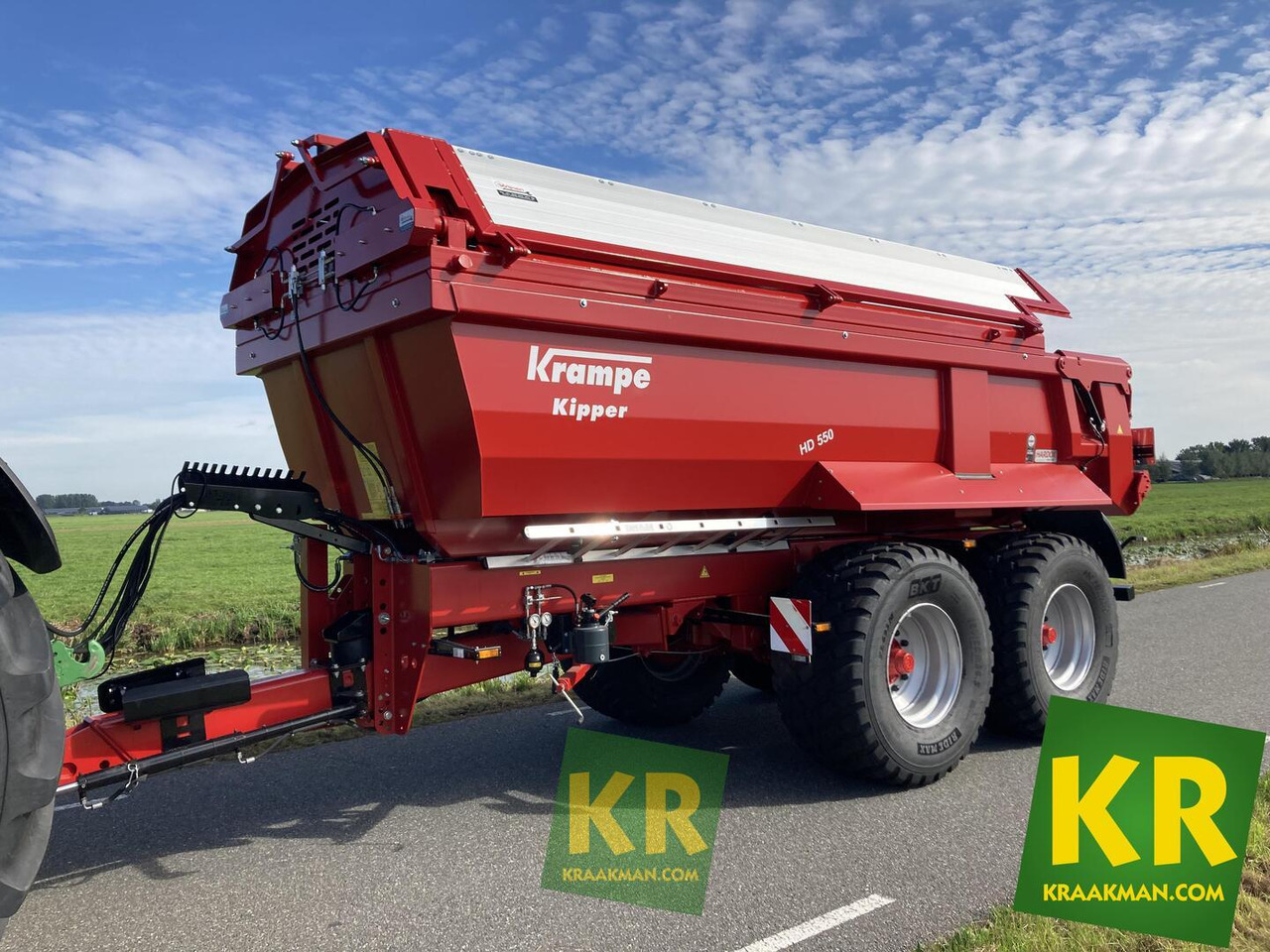 Krampe HD550 - قلابة مقطورة الزراعية: صور 1 Krampe HD550 - قلابة مقطورة الزراعية: صور 1