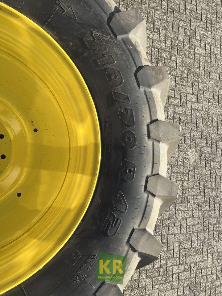 Overige banden Overige - عجلات - الآلات والماكينات الزراعية: صور 4 Overige banden Overige - عجلات - الآلات والماكينات الزراعية: صور 4