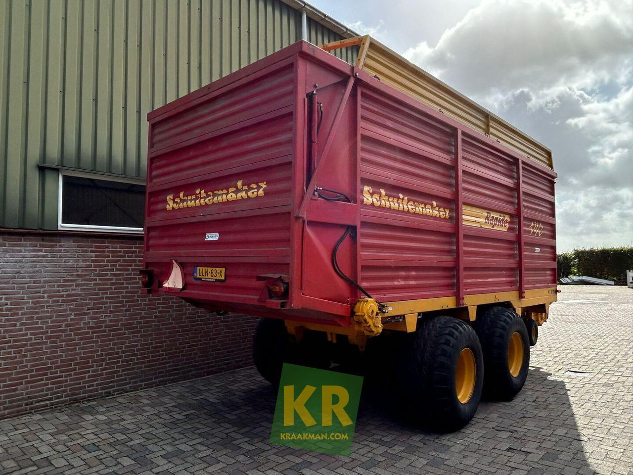 RAPIDE 140 opraapwagen Schuitemaker - مقطورات الاعلاف: صور 3 RAPIDE 140 opraapwagen Schuitemaker - مقطورات الاعلاف: صور 3