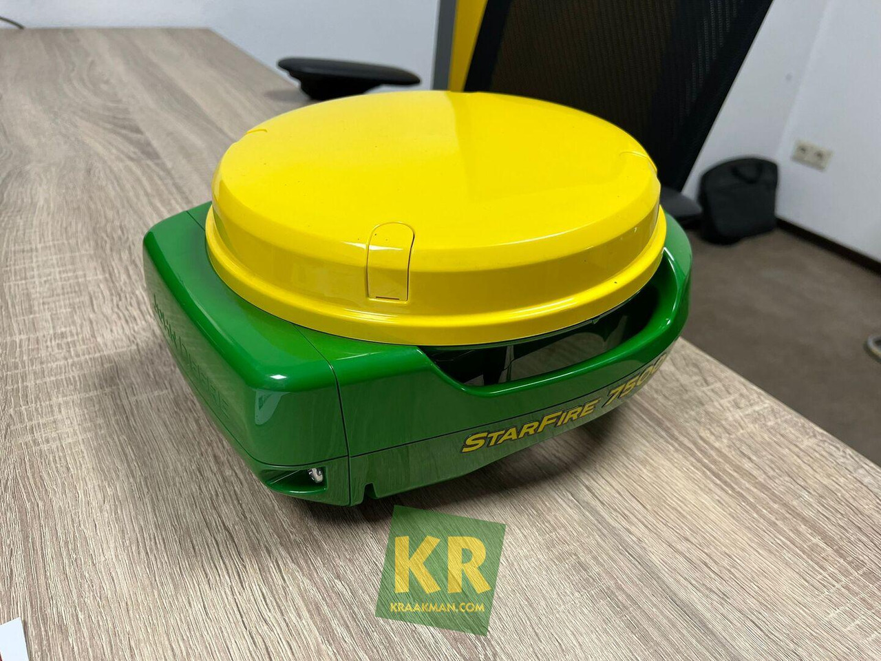 STARFIRE 7500 RECEIVER John Deere - نظم الملاحة: صور 3 STARFIRE 7500 RECEIVER John Deere - نظم الملاحة: صور 3