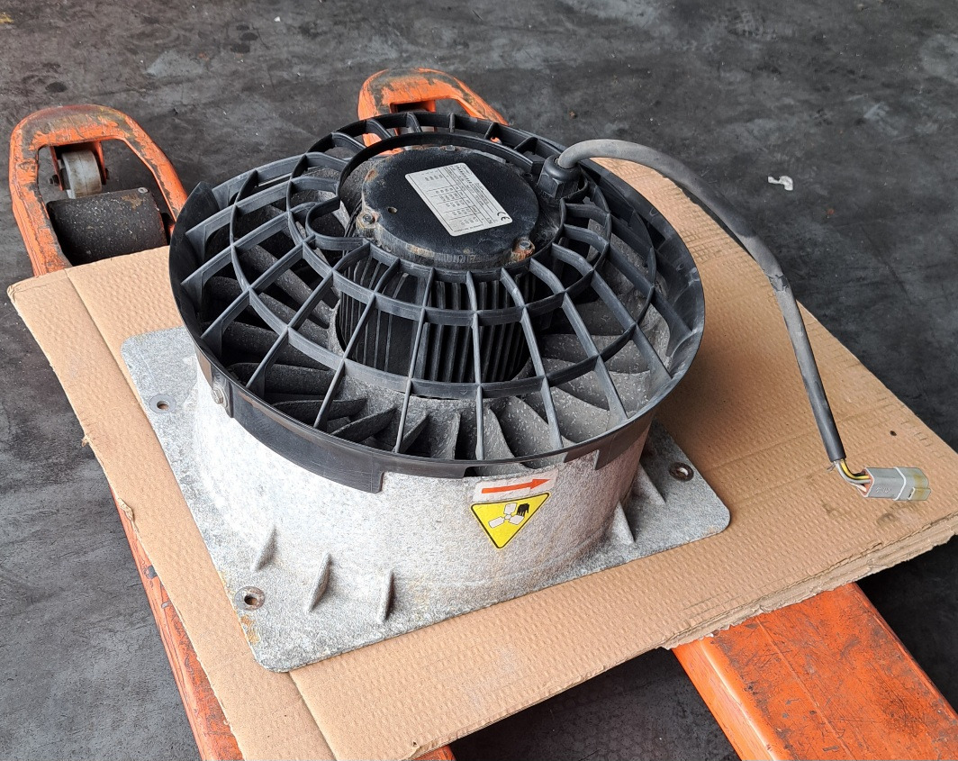 Fan MOTOR, CONDENSER - مروحة تهوية: صور 1 Fan MOTOR, CONDENSER - مروحة تهوية: صور 1