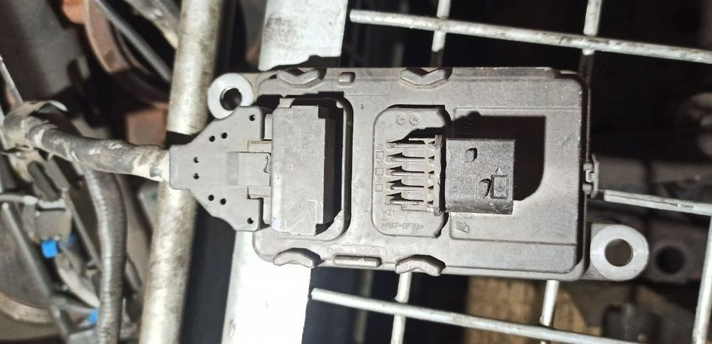 CZUJNIK NOX DAF XF 106 440 MX11 1973525 - نظام العادم - شاحنة: صور 1 CZUJNIK NOX DAF XF 106 440 MX11 1973525 - نظام العادم - شاحنة: صور 1