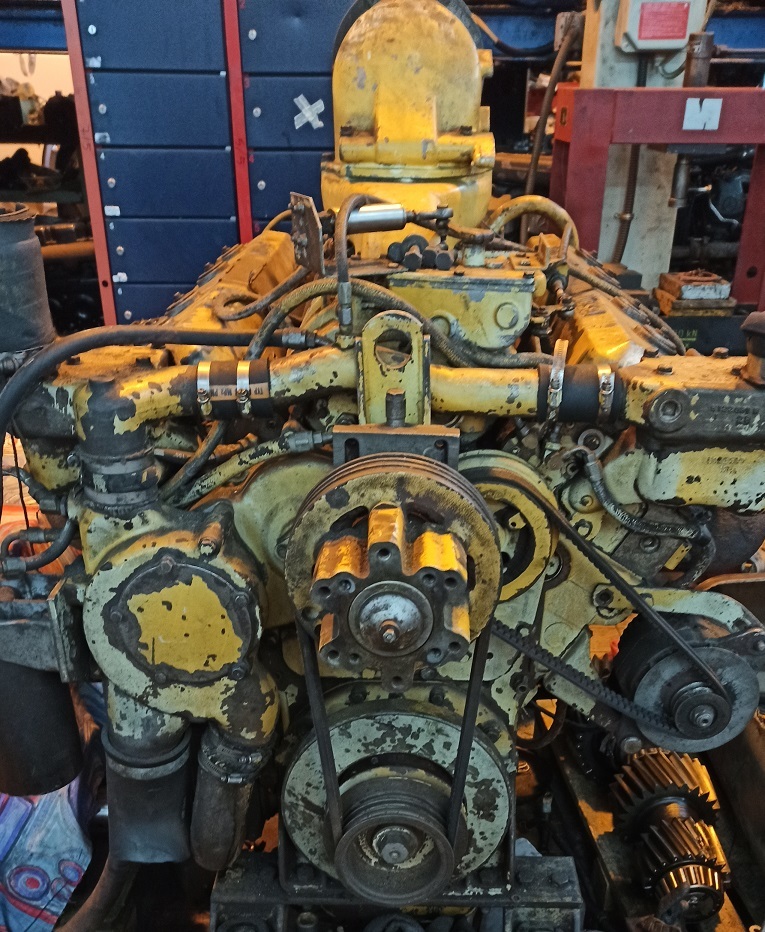 DETROIT 12V71 12v-71 7123-7000 - المحرك - أخرى: صور 3 DETROIT 12V71 12v-71 7123-7000 - المحرك - أخرى: صور 3