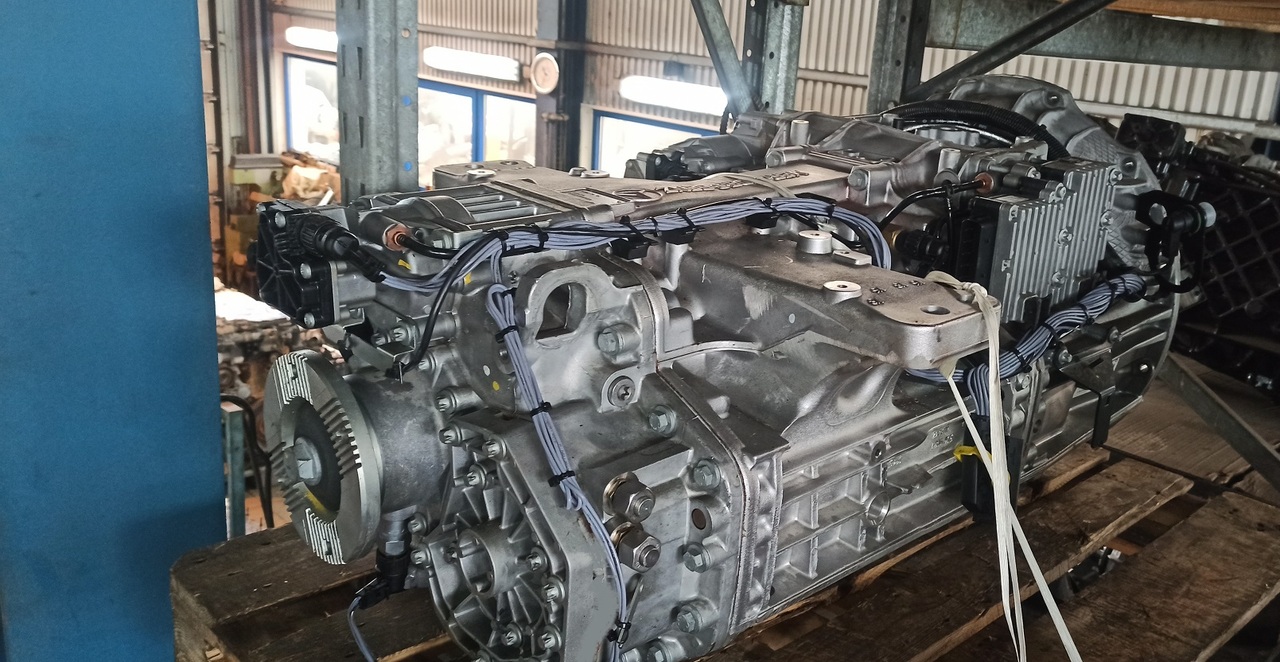 MERCEDES-BENZ G280-16 ACTROS MP3 - علبة التروس و قطع الغيار - شاحنة: صور 2 MERCEDES-BENZ G280-16 ACTROS MP3 - علبة التروس و قطع الغيار - شاحنة: صور 2
