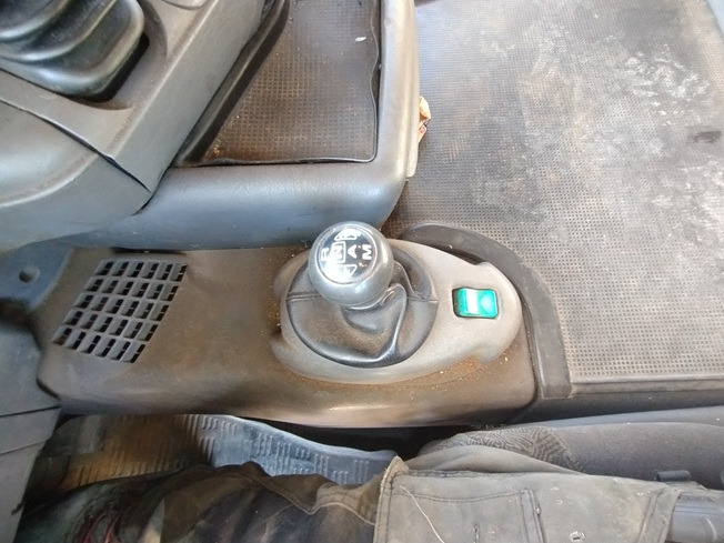 SCANIA R 114 380 6x2 - الشاسيه شاحنة: صور 5 SCANIA R 114 380 6x2 - الشاسيه شاحنة: صور 5