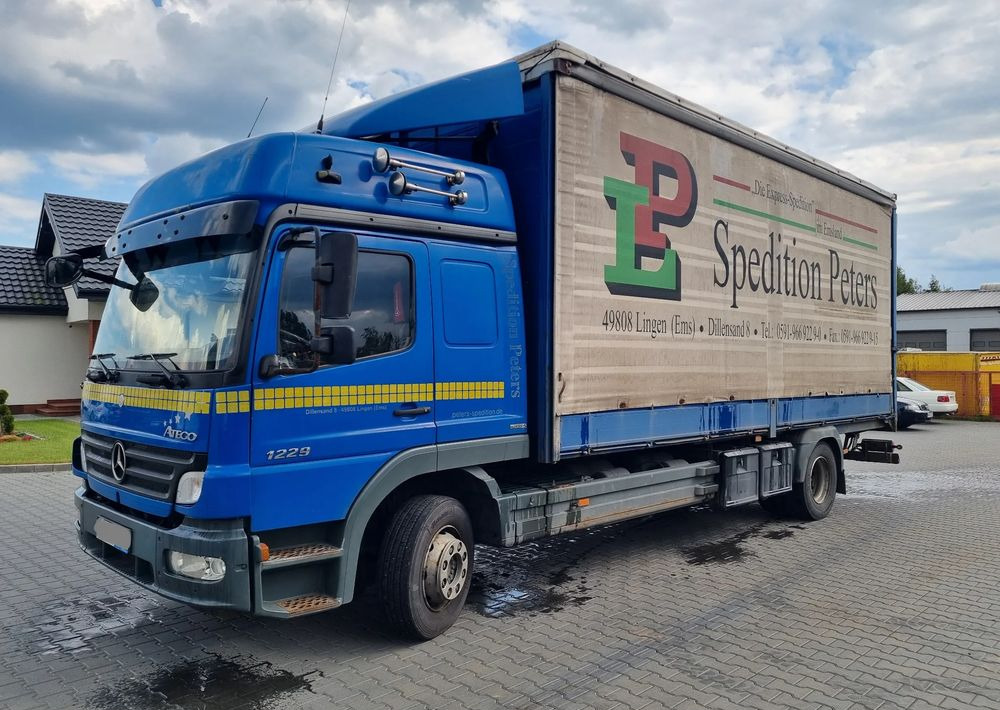 Mercedes-Benz Atego 1229 - سيارة السحب للتصليح: صور 1 Mercedes-Benz Atego 1229 - سيارة السحب للتصليح: صور 1