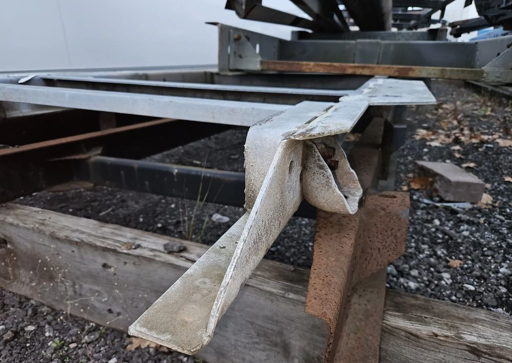 Podrama zetka do chłodni - قطع الغيار: صور 4 Podrama zetka do chłodni - قطع الغيار: صور 4