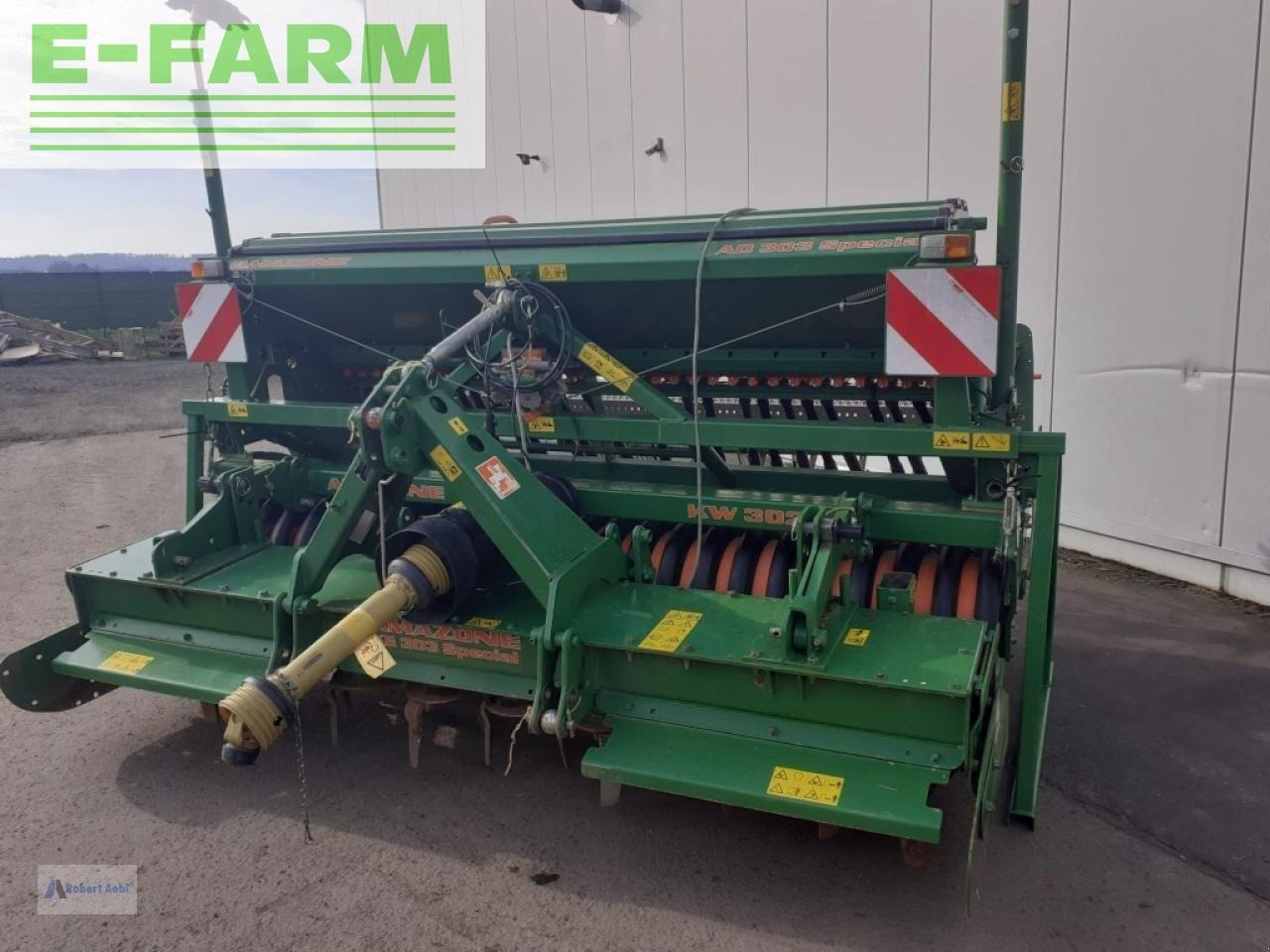 Amazone ad303 ke303 - الة بذر: صور 3 Amazone ad303 ke303 - الة بذر: صور 3