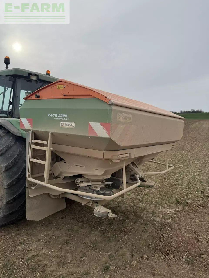Amazone za ts 3200 hydro - آلة رش الأسمدة: صور 2 Amazone za ts 3200 hydro - آلة رش الأسمدة: صور 2