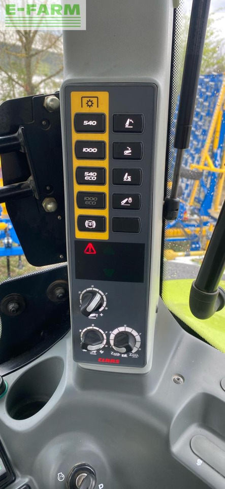 جرار CLAAS Axion810 C Matic: صور 23