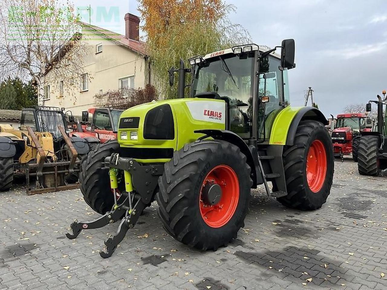 CLAAS ares 816 rz RZ - جرار: صور 1 CLAAS ares 816 rz RZ - جرار: صور 1