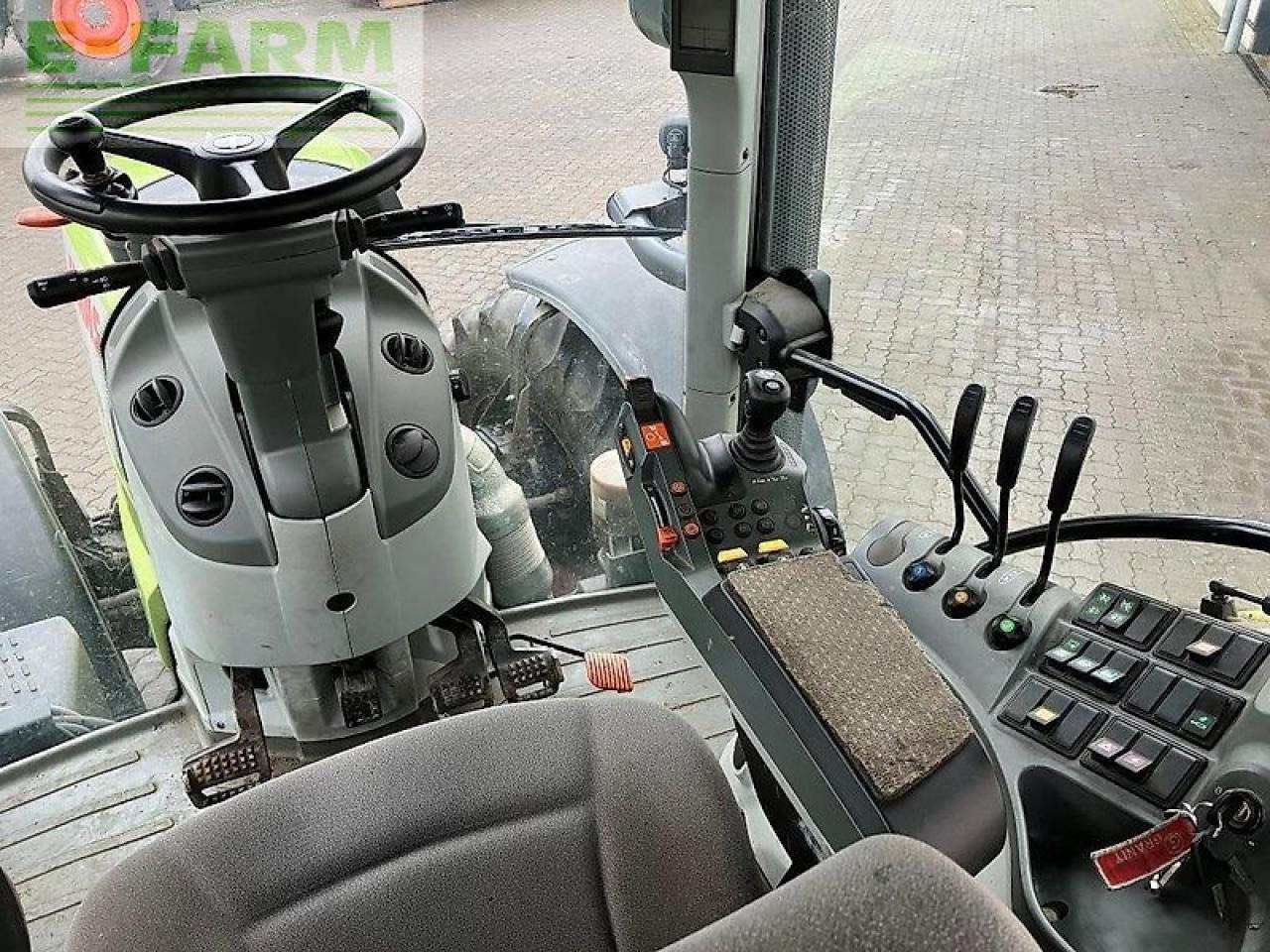 جرار CLAAS arion 640 hexashift: صور 12 جرار CLAAS arion 640 hexashift: صور 12