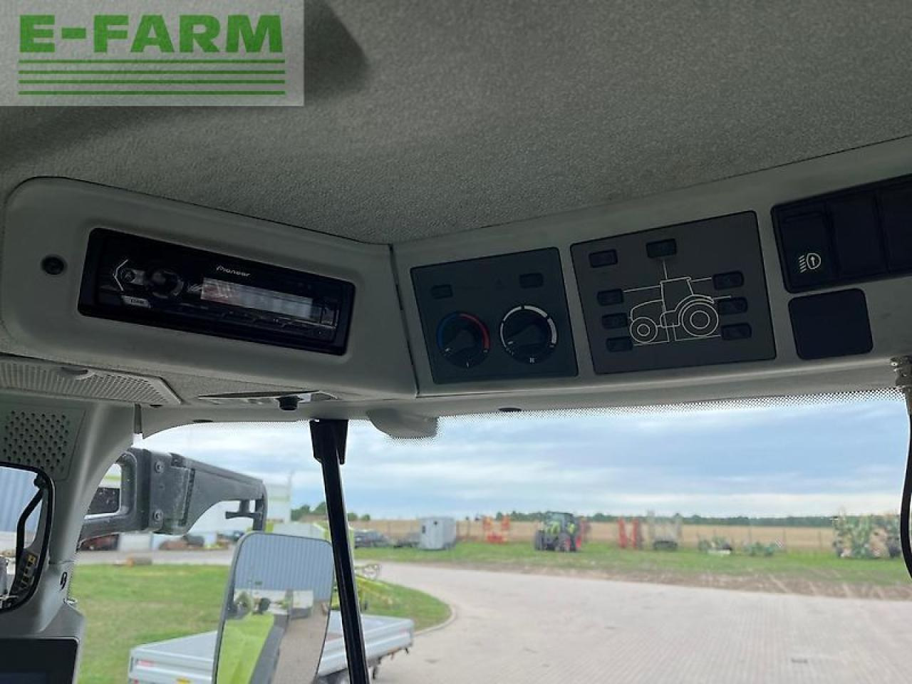 جرار CLAAS arion 650 cis CIS: صور 15