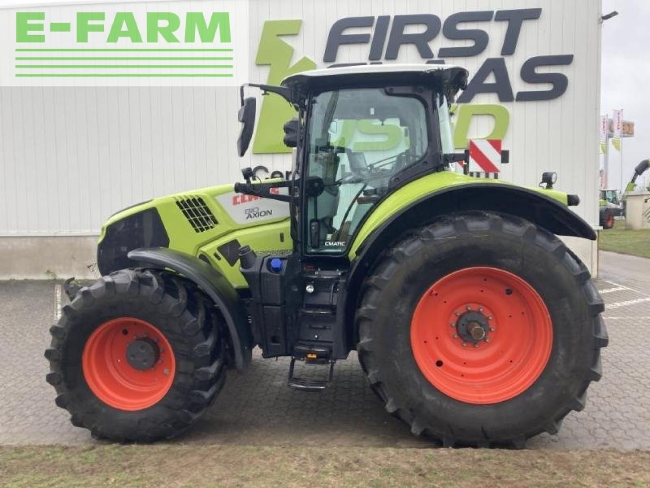 جرار CLAAS axion 810 cmatic cebis CMATIC CEBIS: صور 9