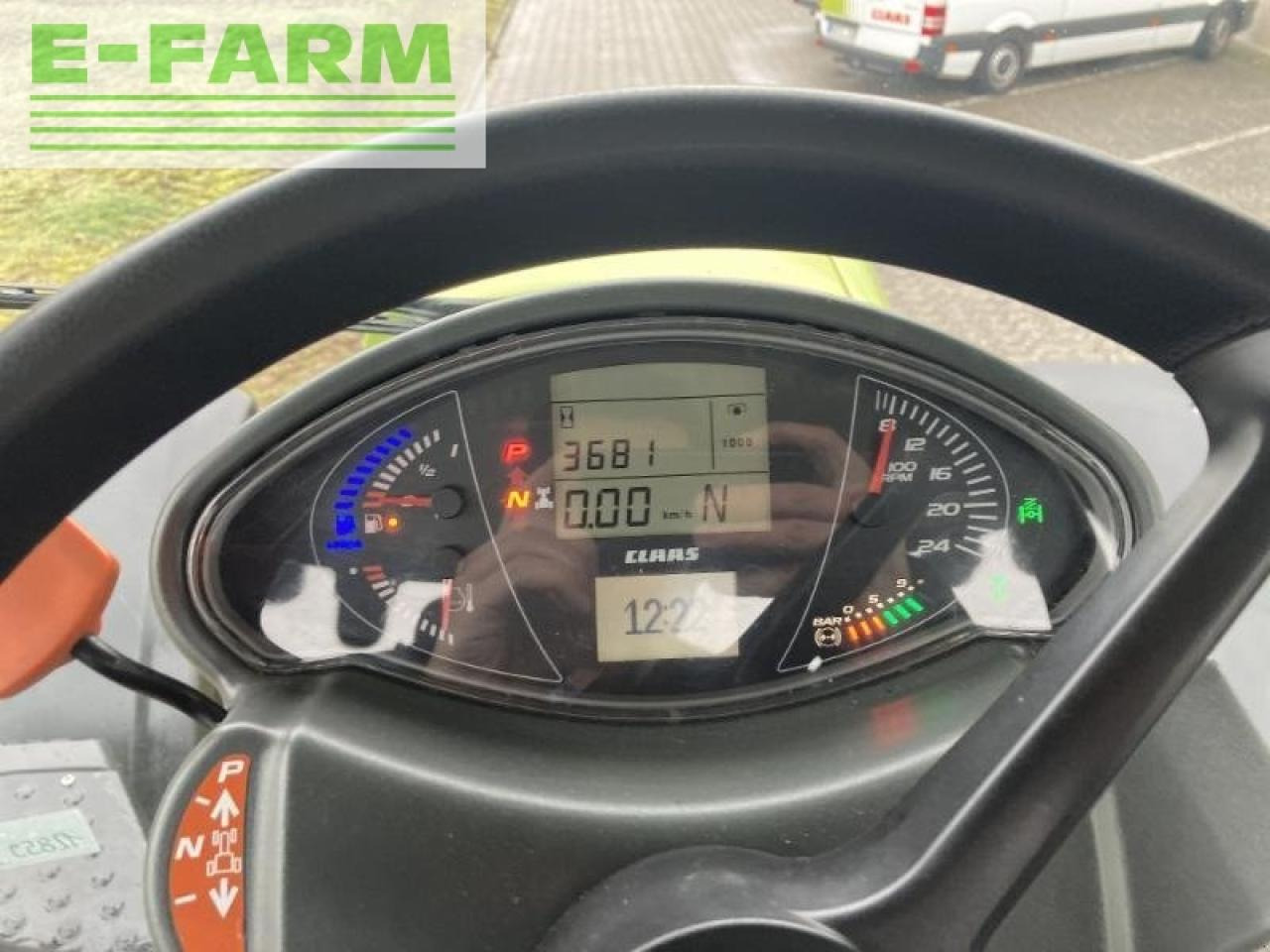 جرار CLAAS axion 810 cmatic cebis CMATIC CEBIS: صور 12