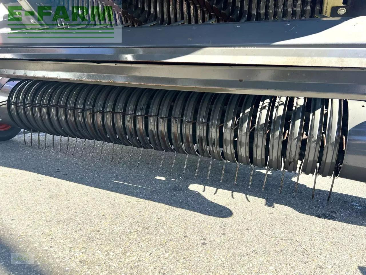 مقطورات الاعلاف CLAAS cargos 8400 im topzustand - mit nur 1.707 fuhren !!: صور 16 مقطورات الاعلاف CLAAS cargos 8400 im topzustand - mit nur 1.707 fuhren !!: صور 16