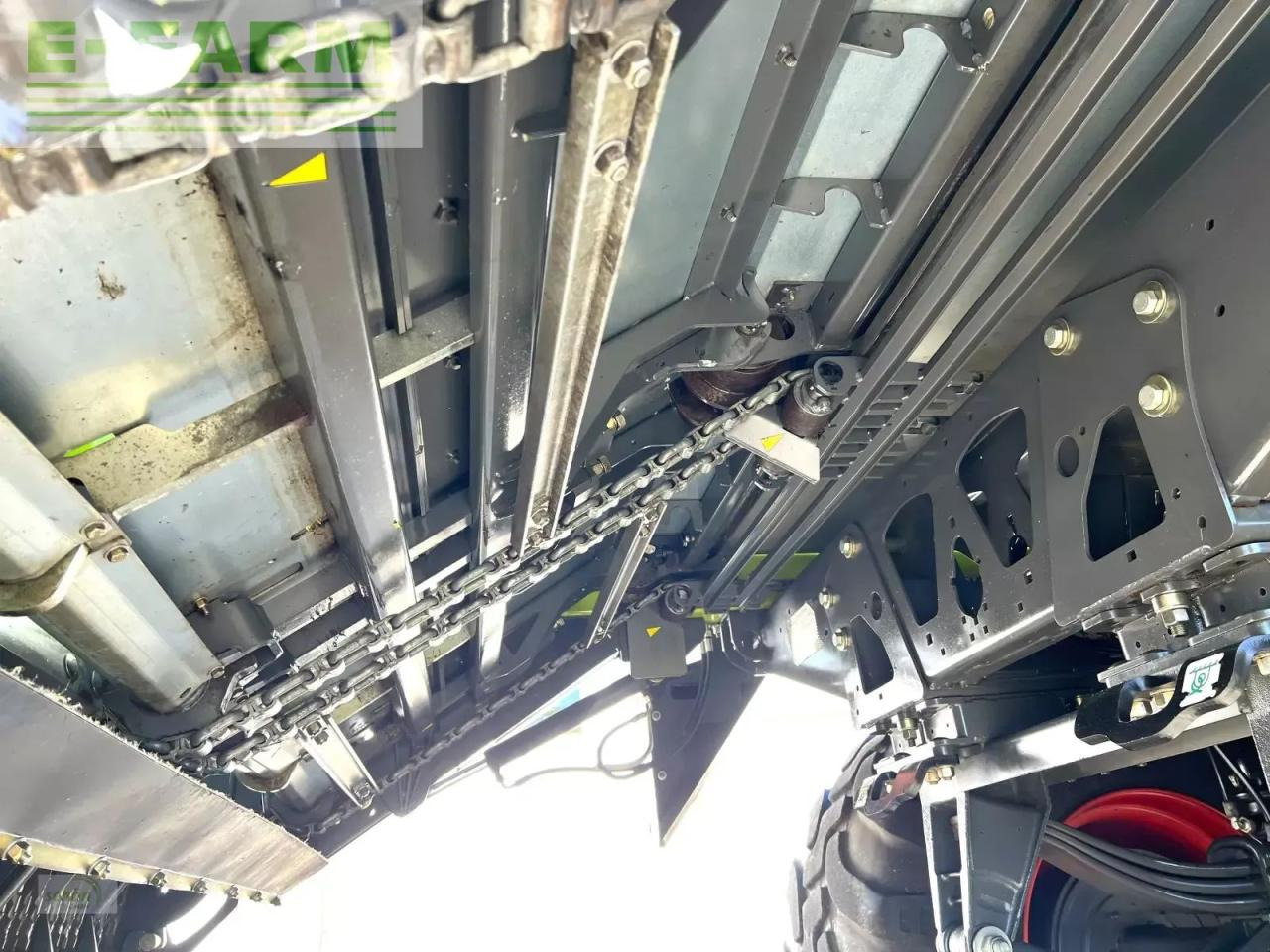 مقطورات الاعلاف CLAAS cargos 8400 im topzustand - mit nur 1.707 fuhren !!: صور 20 مقطورات الاعلاف CLAAS cargos 8400 im topzustand - mit nur 1.707 fuhren !!: صور 20