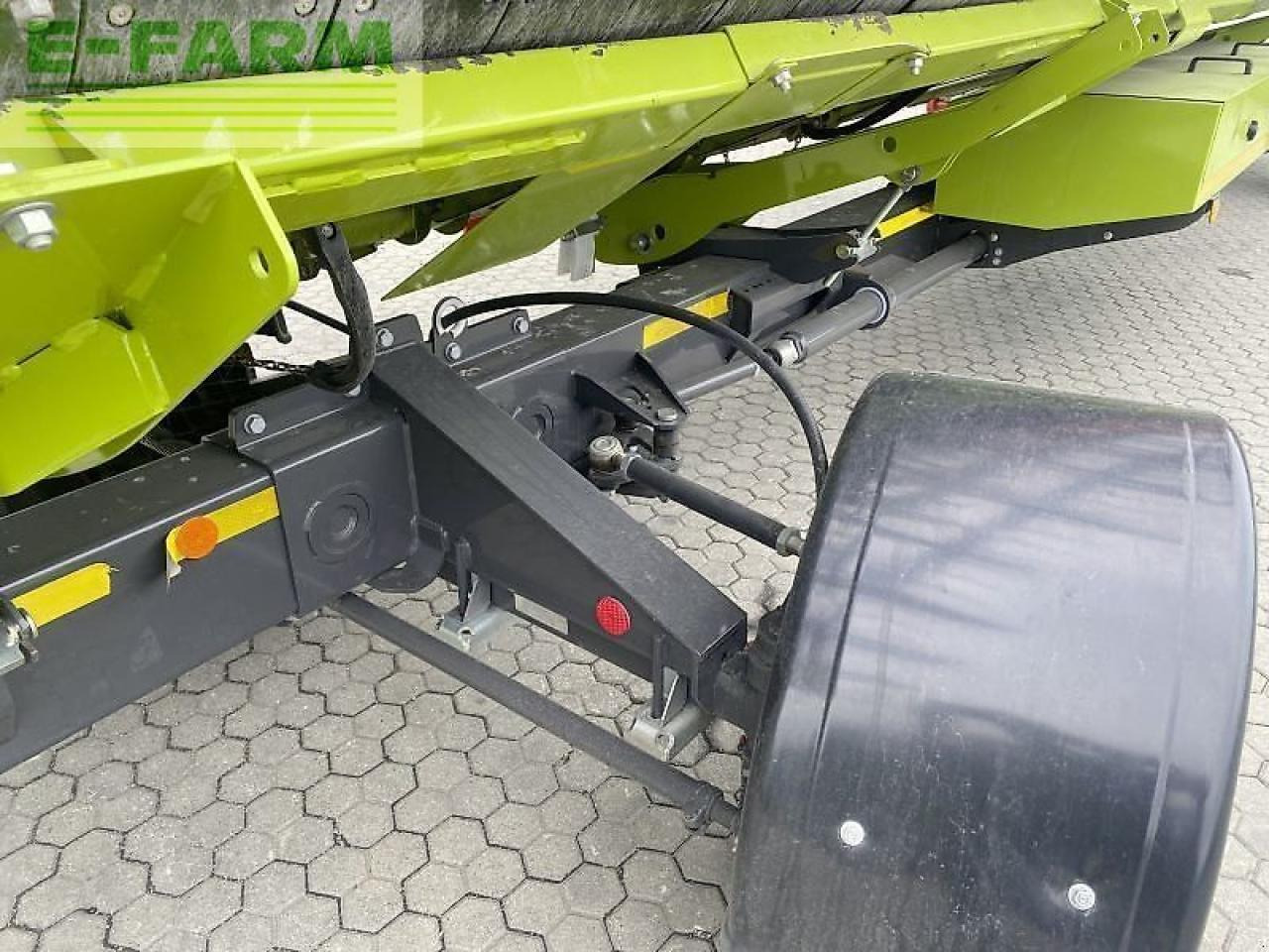 معدات حصادة الأعلاف CLAAS convio flex 930 + tw: صور 6
