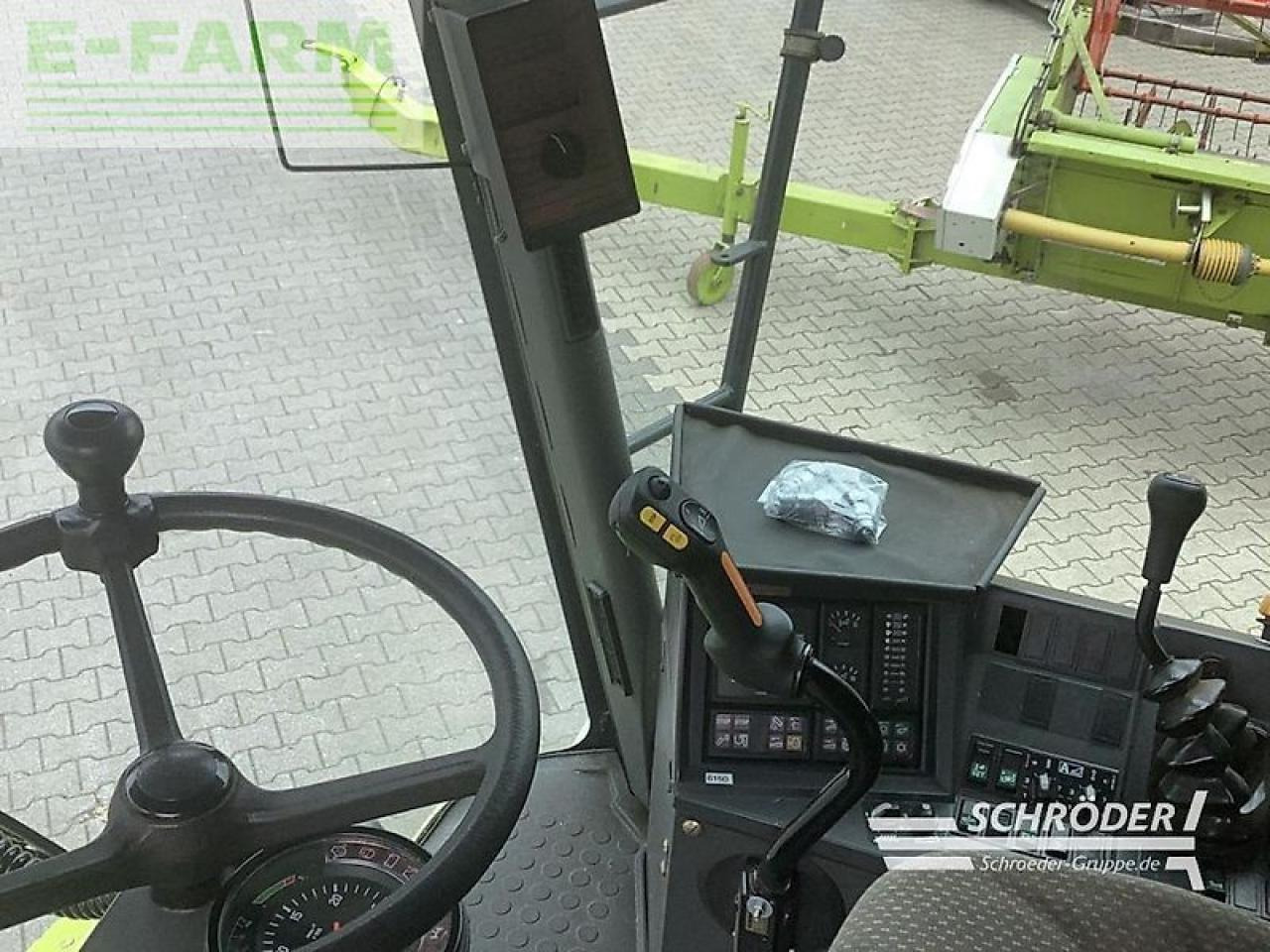 حصادة شاملة CLAAS dominator 360 mega + c 600 schneidwerk: صور 12