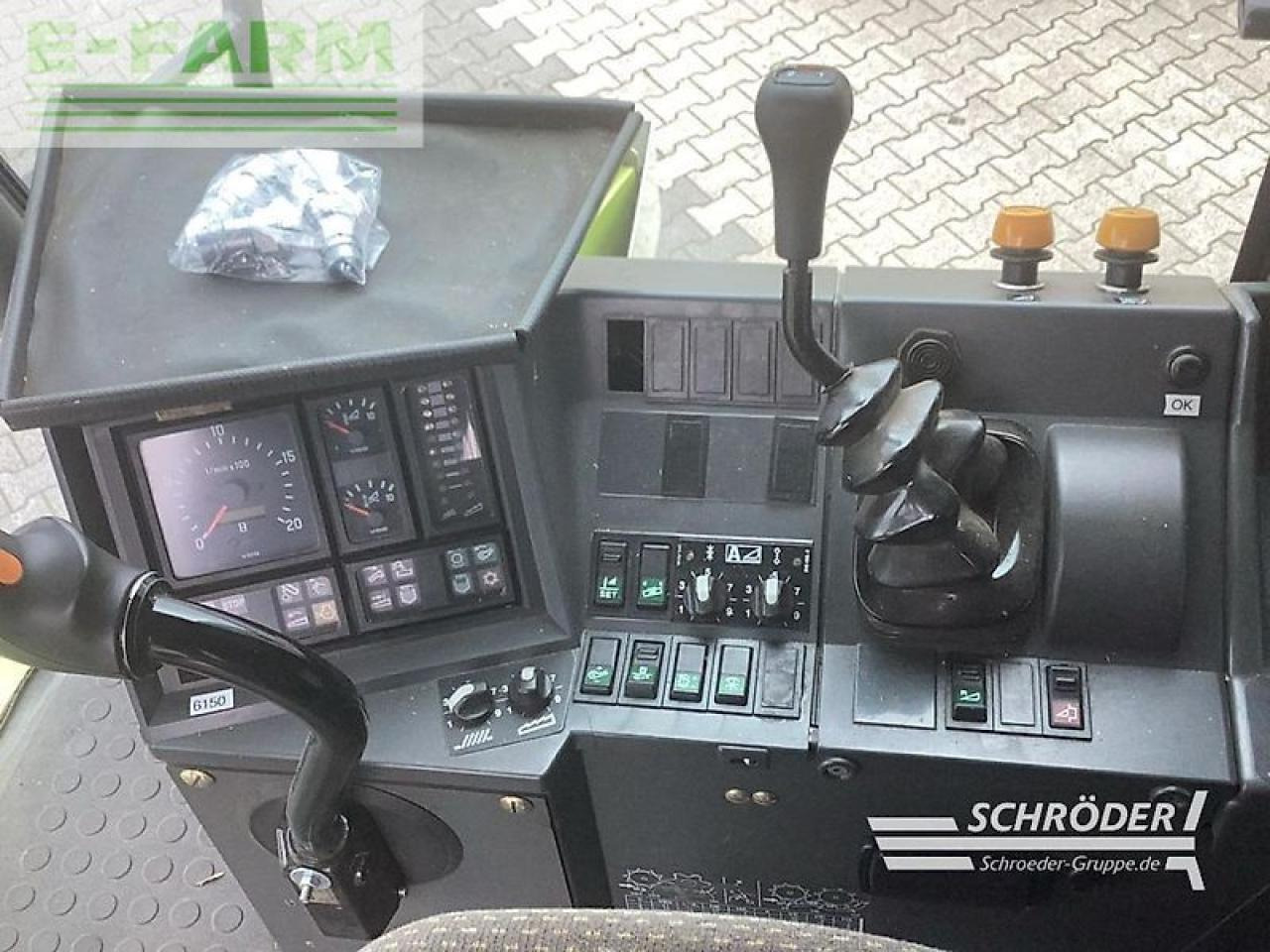 حصادة شاملة CLAAS dominator 360 mega + c 600 schneidwerk: صور 9