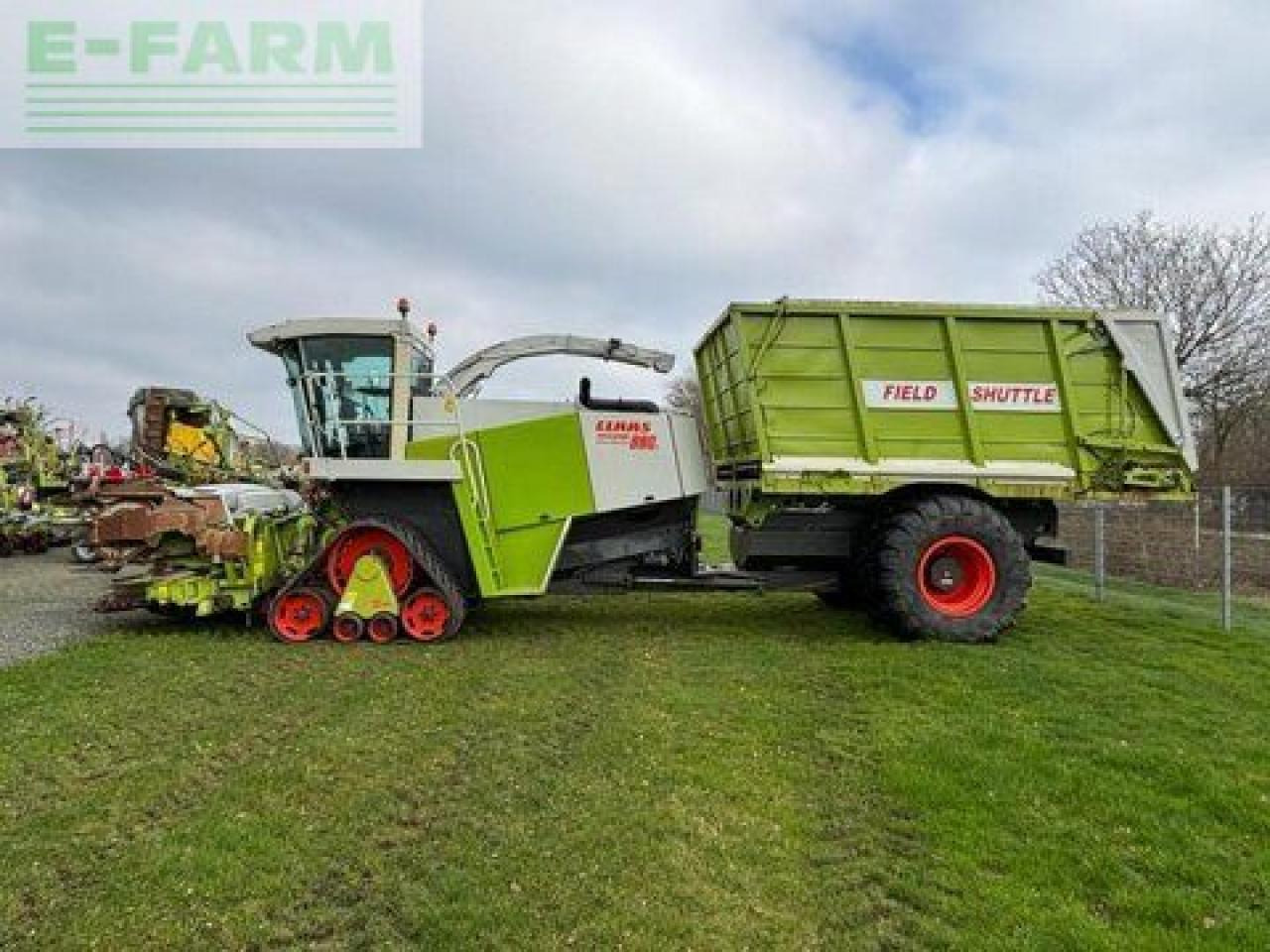 CLAAS jaguar 880 field shuttle, orbis 450 ts, raupe - حصادة الأعلاف: صور 2 CLAAS jaguar 880 field shuttle, orbis 450 ts, raupe - حصادة الأعلاف: صور 2