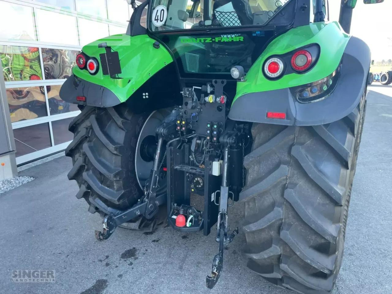 Deutz-Fahr 6215 ttv agrotron *neuer motor* TTV - جرار: صور 5 Deutz-Fahr 6215 ttv agrotron *neuer motor* TTV - جرار: صور 5