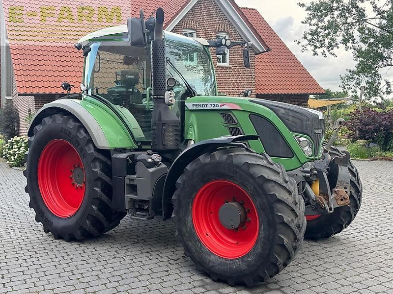 Fendt 720 scr profi plus - جرار: صور 4 Fendt 720 scr profi plus - جرار: صور 4