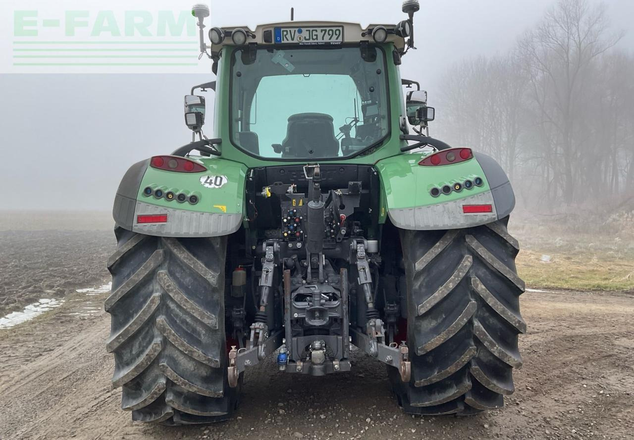 جرار Fendt Vario 718: صور 6