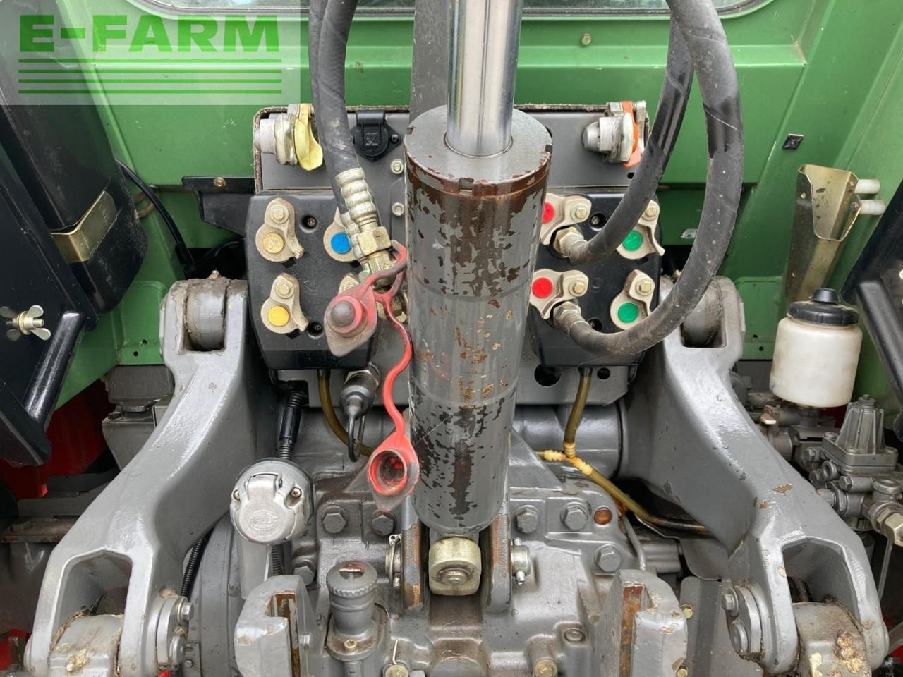 جرار Fendt farmer 411 vario: صور 8