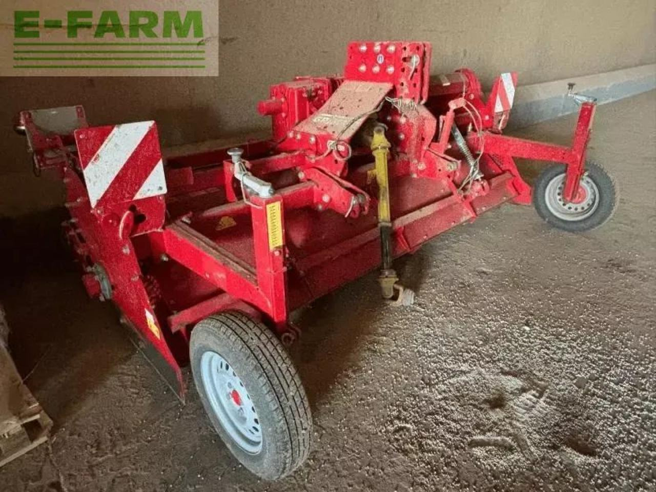 Grimme gr300 - ال معدات حراثه: صور 1 Grimme gr300 - ال معدات حراثه: صور 1