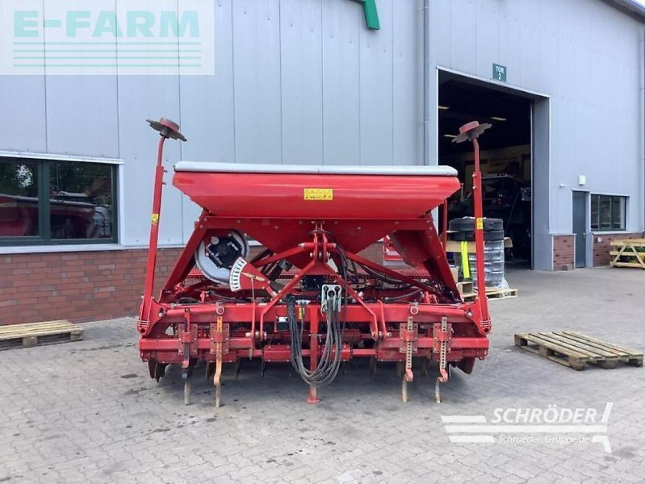 Horsch express 3 td - معدات بذار: صور 5 Horsch express 3 td - معدات بذار: صور 5
