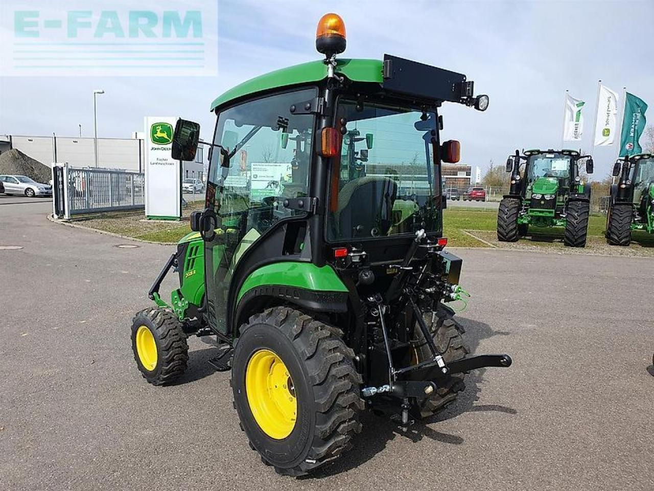John Deere 2026r - جرار: صور 5 John Deere 2026r - جرار: صور 5