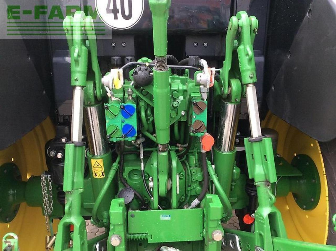 John Deere 6100 m - جرار: صور 5 John Deere 6100 m - جرار: صور 5