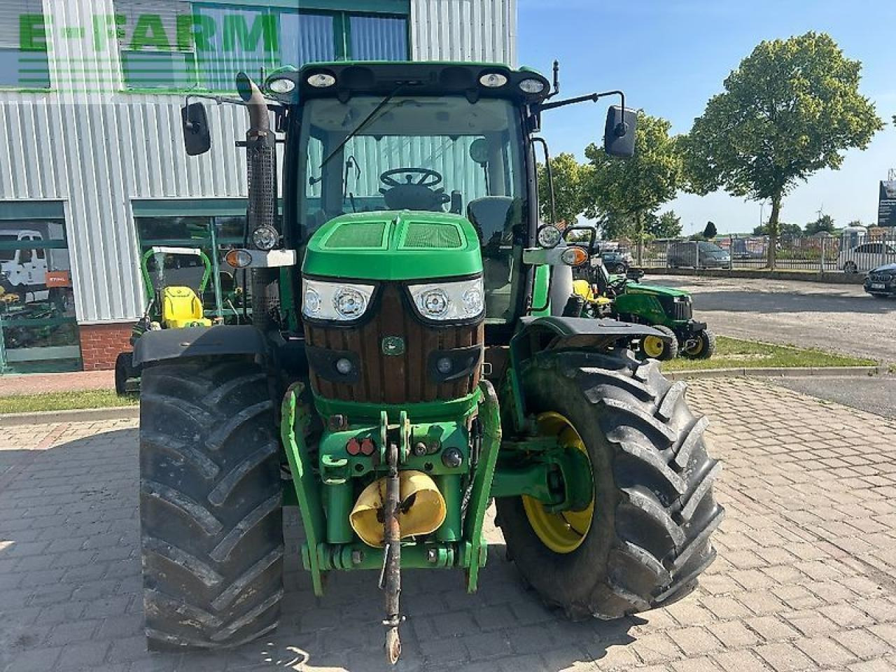 John Deere 6115r - جرار: صور 2 John Deere 6115r - جرار: صور 2