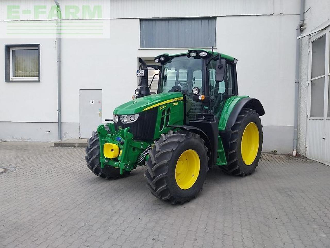 John Deere 6120m - جرار: صور 1 John Deere 6120m - جرار: صور 1