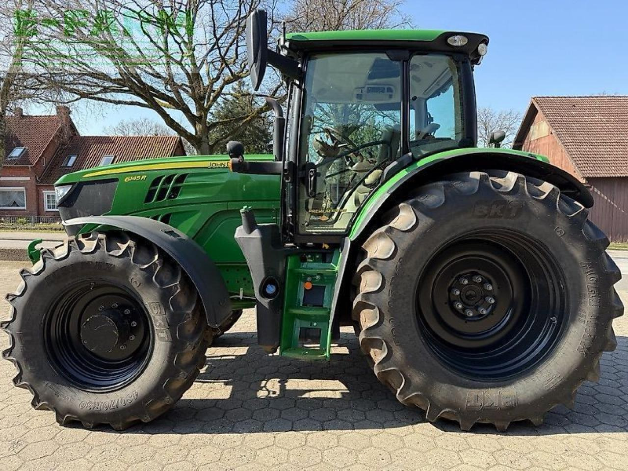 John Deere 6145r - جرار: صور 4 John Deere 6145r - جرار: صور 4