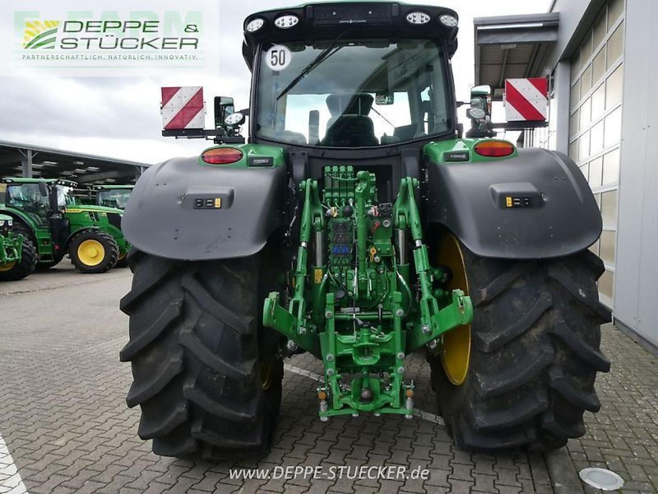 John Deere 6175r commandpro - جرار: صور 5 John Deere 6175r commandpro - جرار: صور 5
