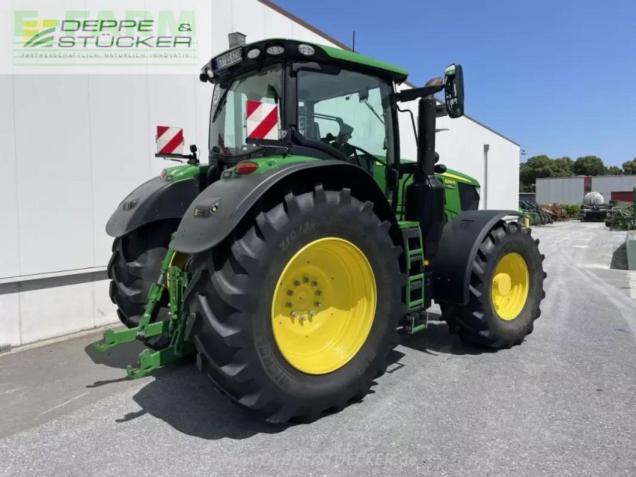 John Deere 6230r - جرار: صور 4 John Deere 6230r - جرار: صور 4