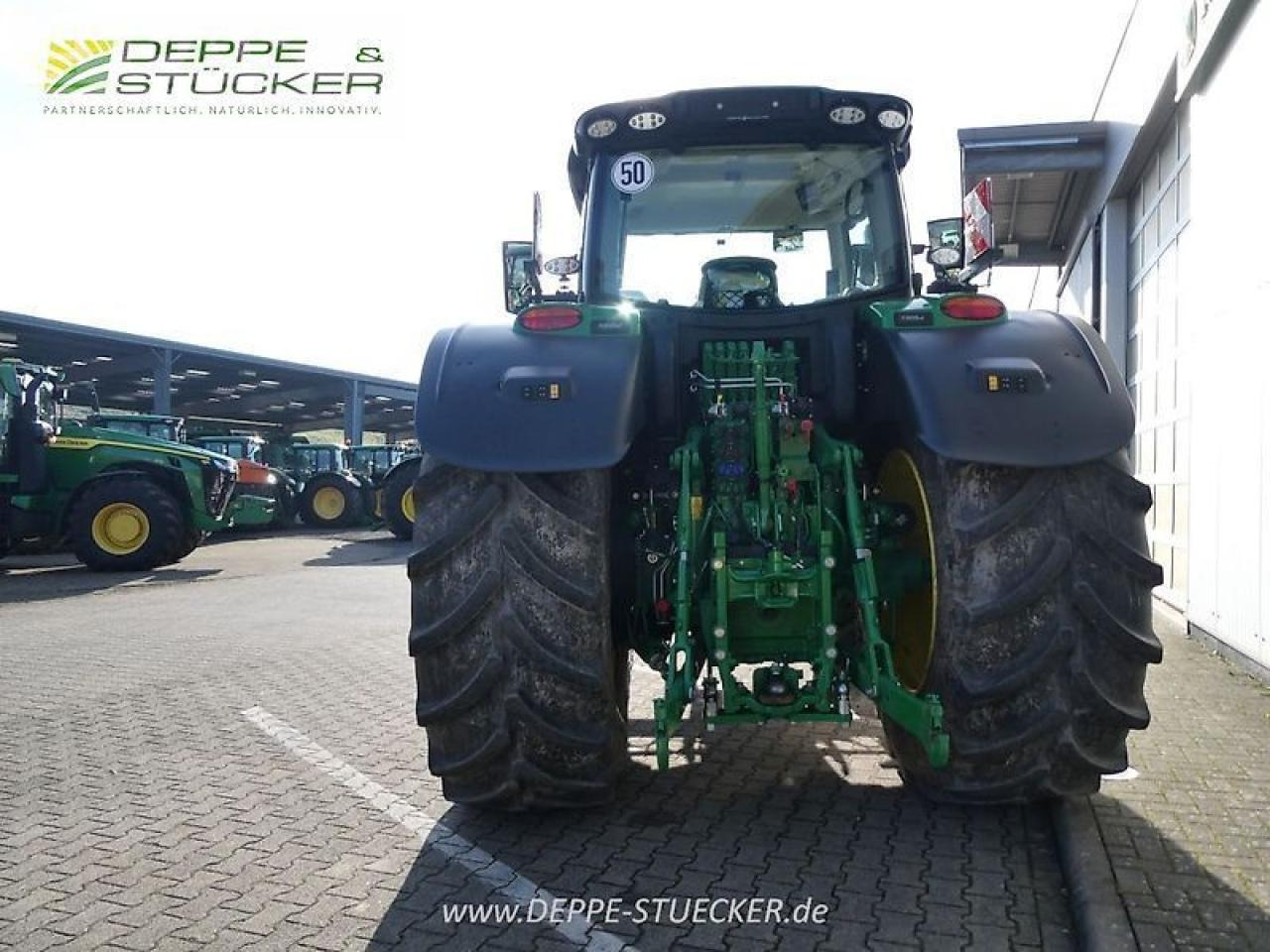 John Deere 6r 175 - جرار: صور 5 John Deere 6r 175 - جرار: صور 5